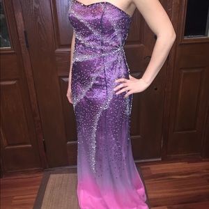 Purple to Pink Ombré Strapless Prom Dress!